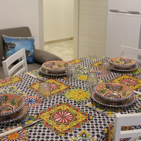 A Un Passo Dal Centro Lägenhet Catania