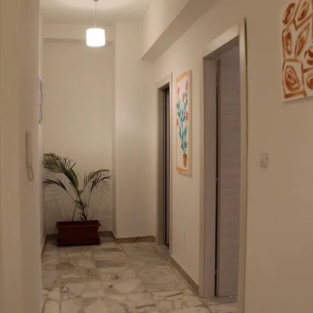 A Un Passo Dal Centro *